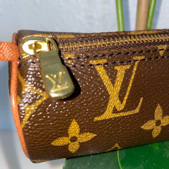 AUTHENTIC 💎VINTAGE LOUIS VUITTON MONOGRAM CANVAS MINI PAPILLON POCHETTE💎 - Picture 5 of 14